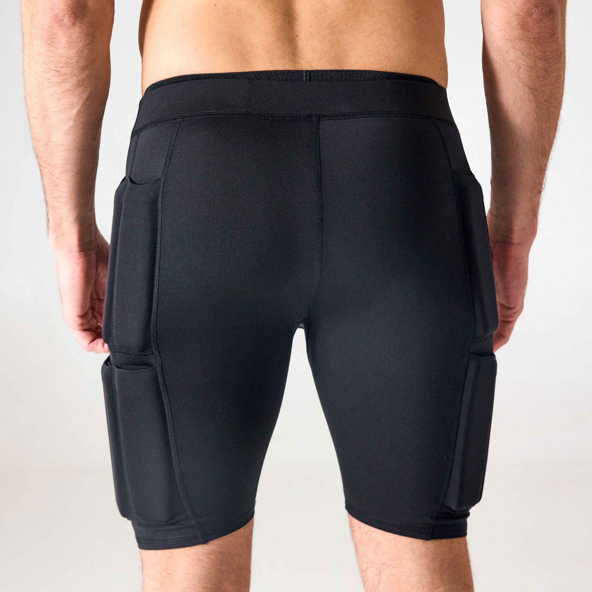 STRIDE MICROWEIGHTED SHORT 6"